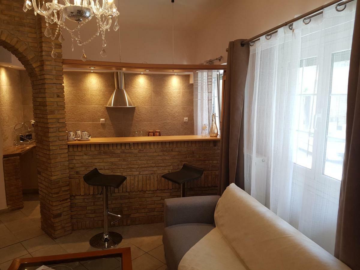 Ferienwohnung JOHN BEAUTY 50m2, METRO&ACROPOLIS 5' Athen Exterior foto